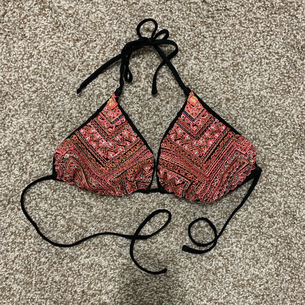 Bikini top